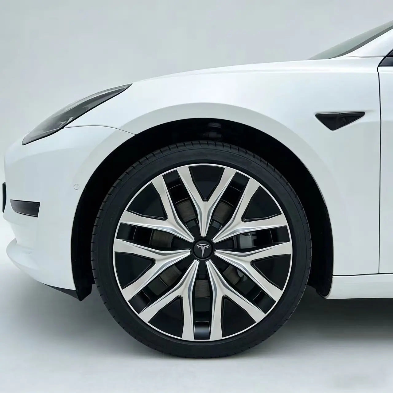 Model Y  19 Inch Wheel Covers Performance-Inspired Wheels Hubcaps for Tesla（New product launch）