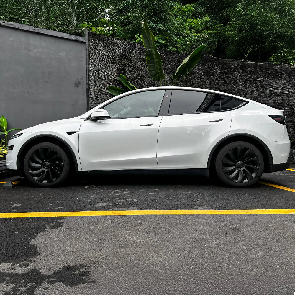 Tesla Model Y 19″ Uberturbine Wheel Covers – OEM-Fit, Aerodynamic & Range-Boosting Upgrade