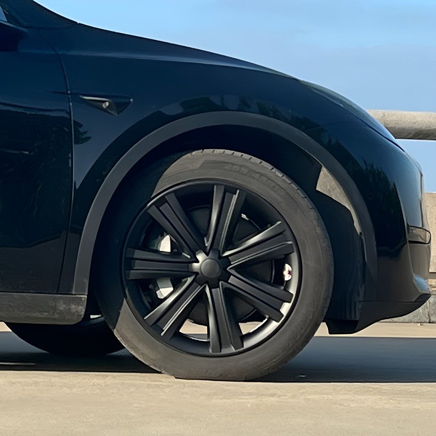 Wheel Cover For Tesla Model Y 19'' Gemini Wheels & Model S 19" Tempest Wheels - Arachnid Style