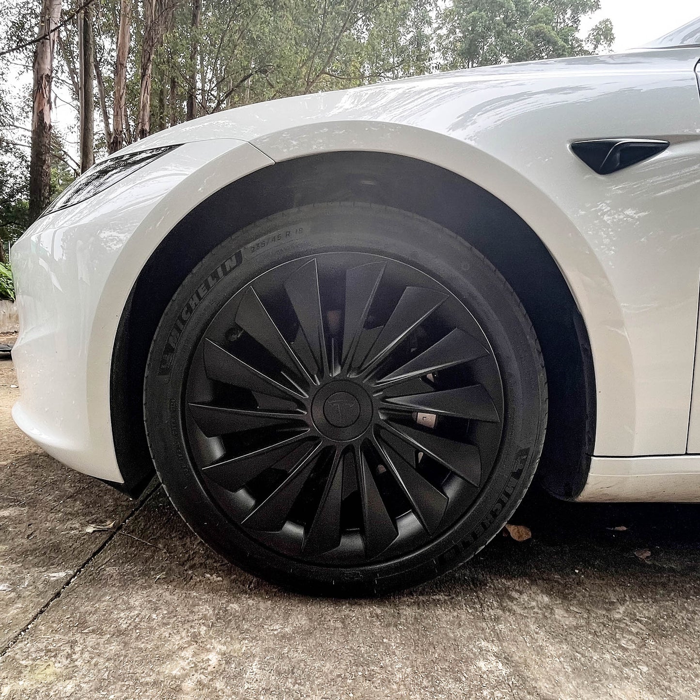 Hubcaps For Tesla 2024+ New Model 3 Highland 18‘’ Photon Wheels - Cyclone Style