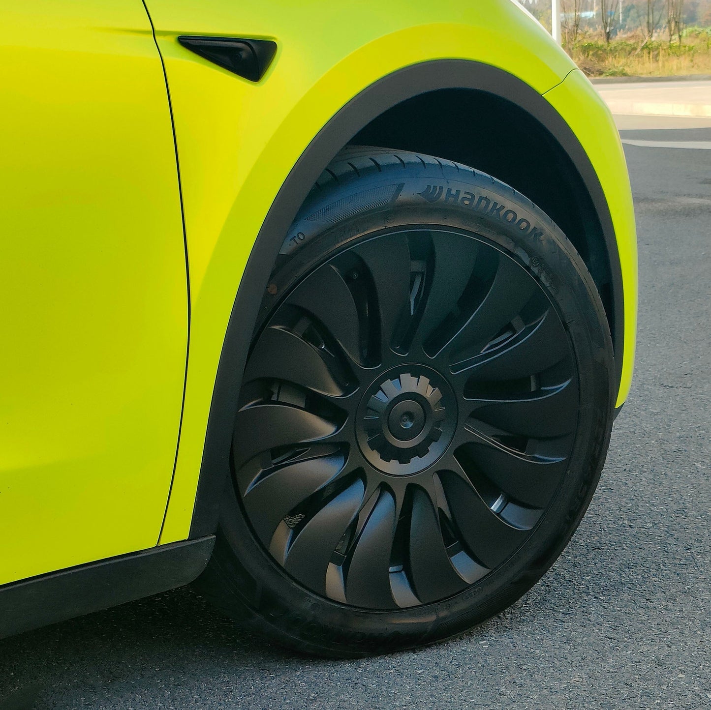 Uberturbine Wheel Covers for Tesla Model Y 19'' Gemini Wheels (Directional)