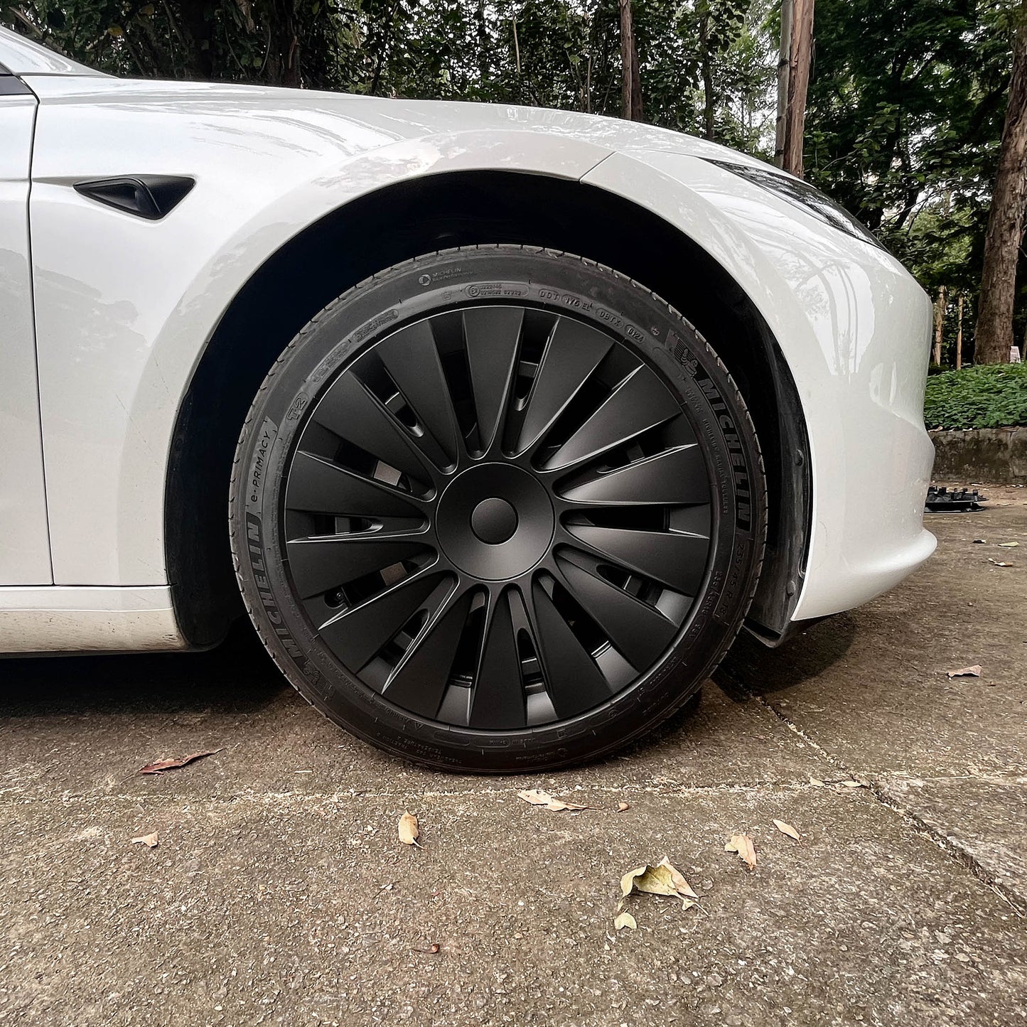 Tesla Wheel Covers for 2024+ New Model 3 Highland 18 inch Photon Wheels - Induction Style