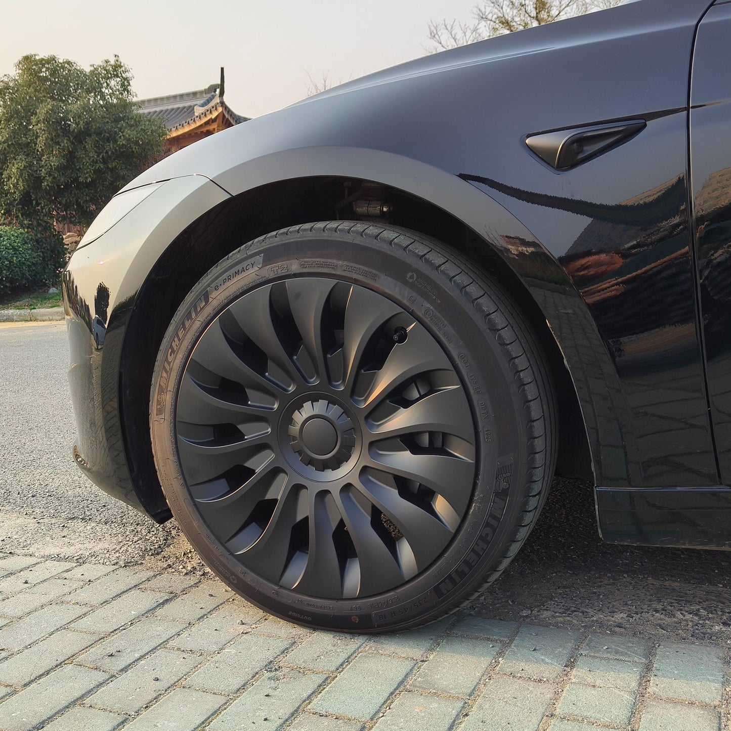 UberTurbine Style Wheel Covers for 2024+ Model 3 18-Inch Photon Wheels– Symmetrical & Protect in Style